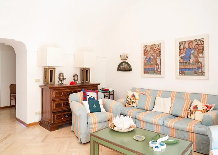 Marino In Aurora Κάπρι